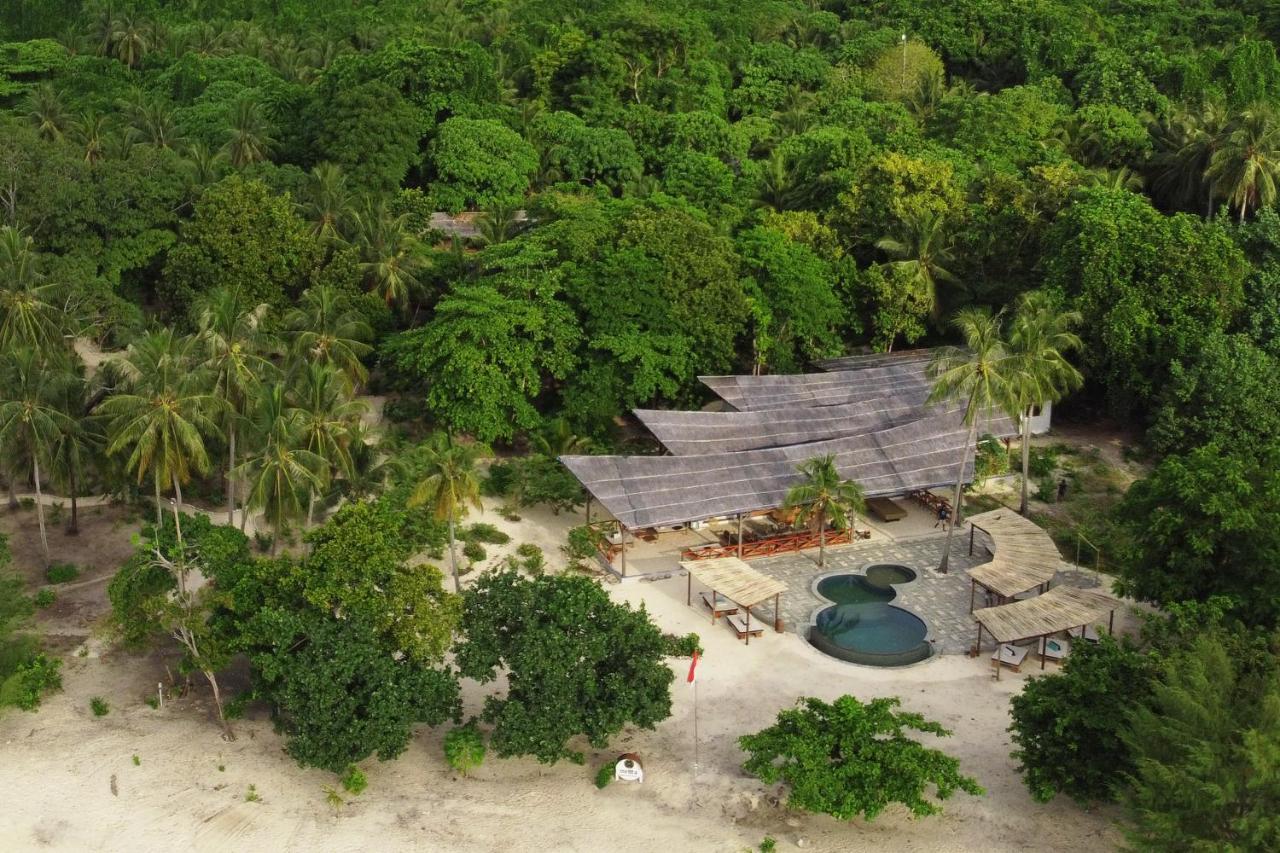 Metita Beach & Dive Resort Daruba Ngoại thất bức ảnh
