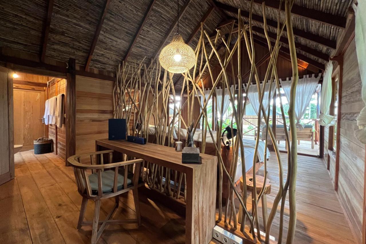 Metita Beach & Dive Resort Daruba Ngoại thất bức ảnh