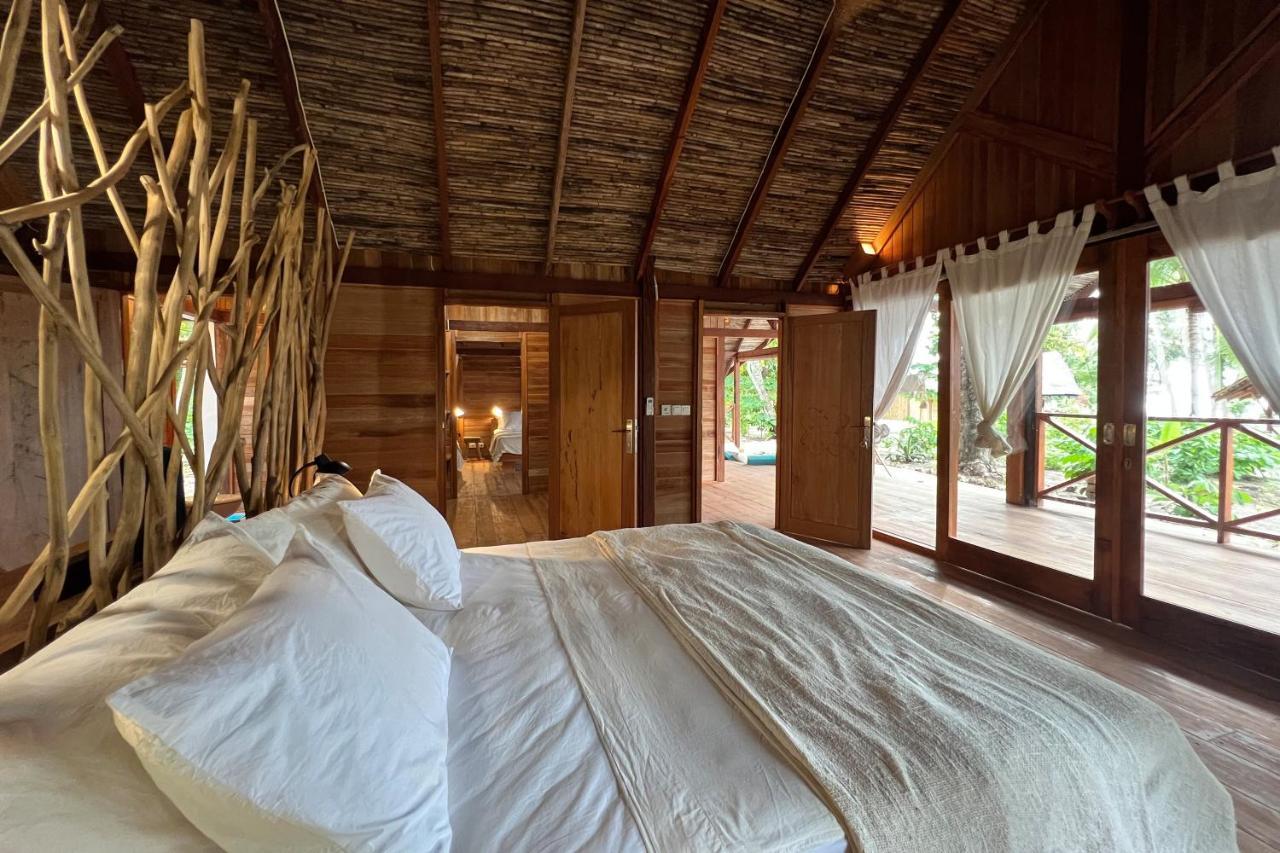 Metita Beach & Dive Resort Daruba Ngoại thất bức ảnh