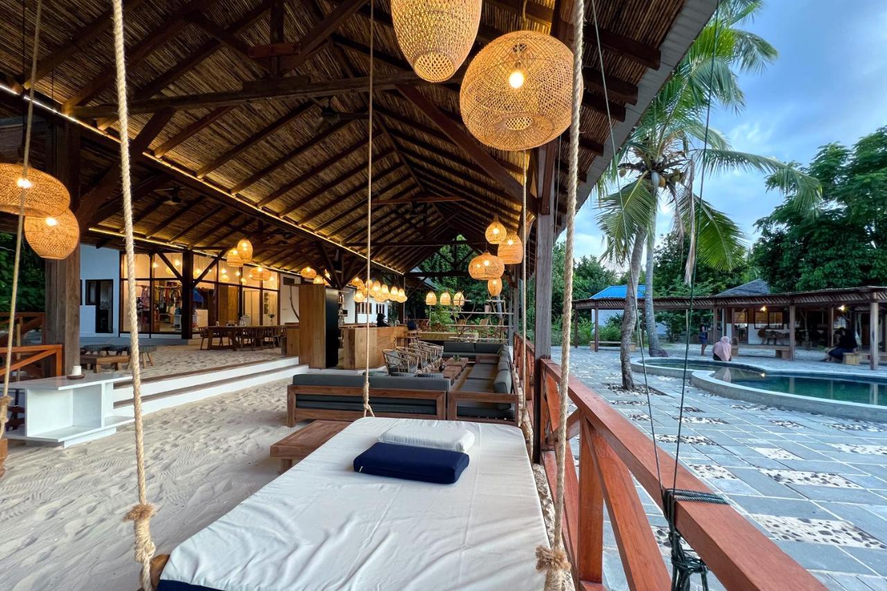 Metita Beach & Dive Resort Daruba Ngoại thất bức ảnh